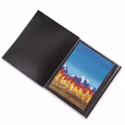 14 x17: portfolio for fashion design and fashion illustration presentation